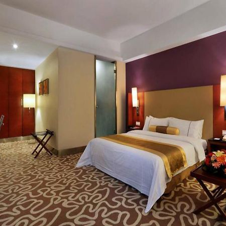 Shenzhen Caa Holy Sun Hotel, Luohu Railway Station Ngoại thất bức ảnh